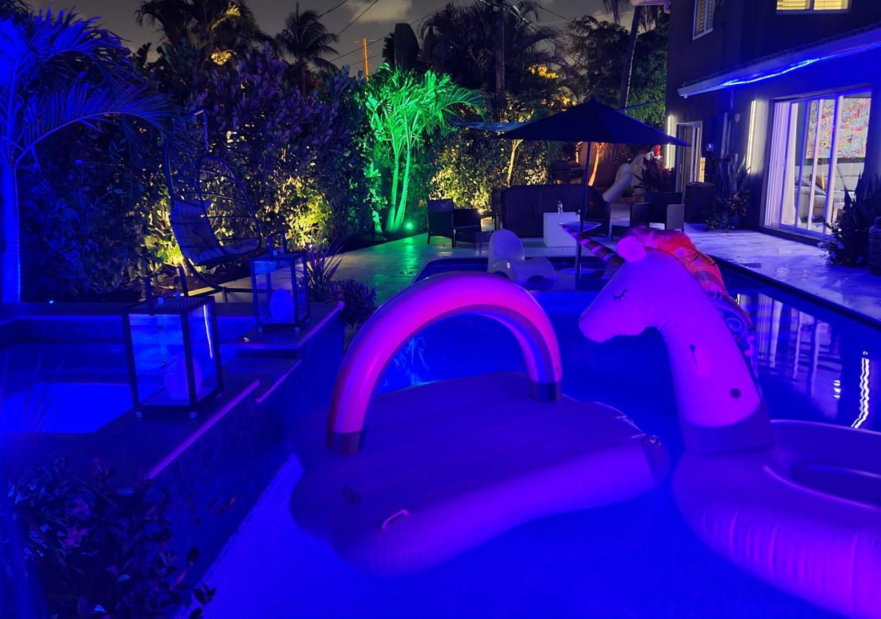 פורט לודרדייל Casa806 Men Only Guest House מראה חיצוני תמונה